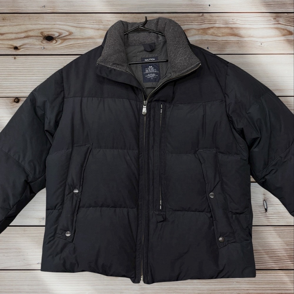 Nautica Down Puffer Coat Mens M Black Jacket Fleece Collar Zip Chest Pocket Warm